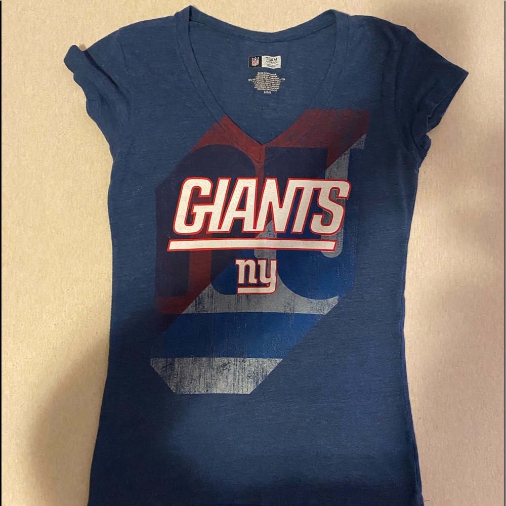 NFL NY Giants Woman’s Shirt Size L